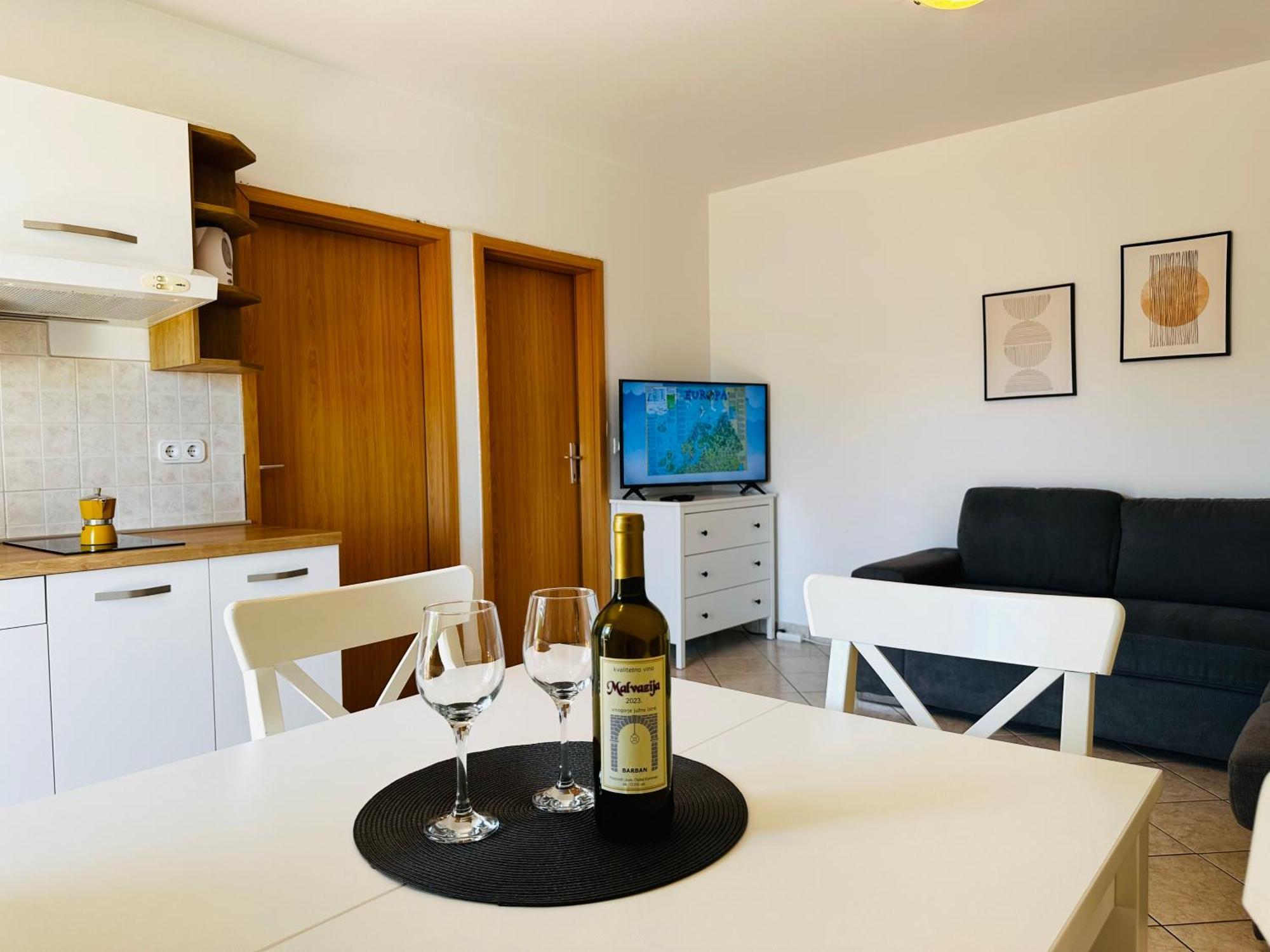 Apartments Vojvoda Porec Exterior photo
